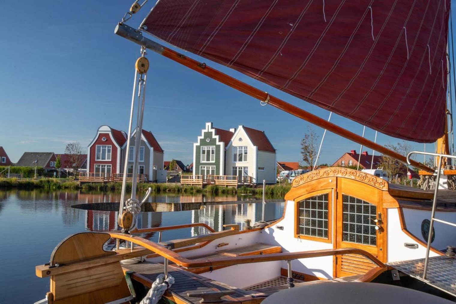Plattbodenschiff Pandion Hotel Neuharlingersiel Luaran gambar