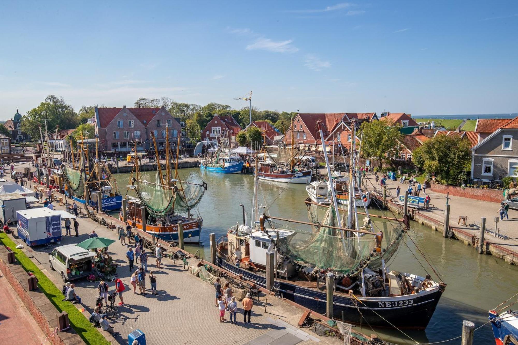 Plattbodenschiff Pandion Hotel Neuharlingersiel Luaran gambar